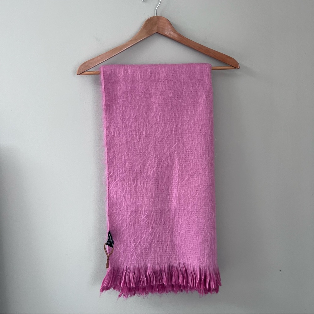 Reversible Alpaca Rose Wrap